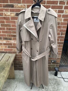 Vintage 90s Misty Harbor Trench Coat Beige Belted Classic Size 10